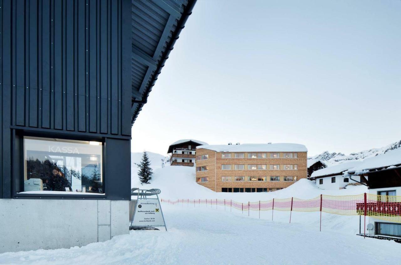 Warthsap Apartmenthaus Warth  Exteriér fotografie